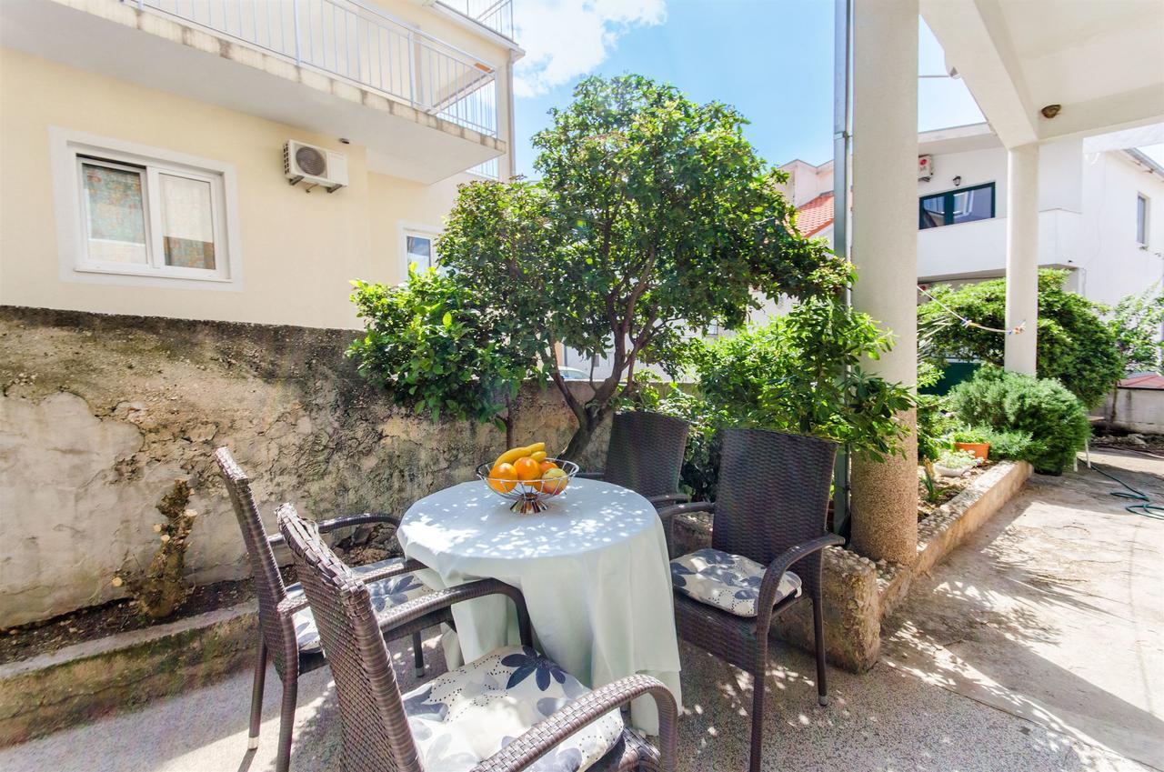 Apartments Mateo Baska Voda Exterior photo