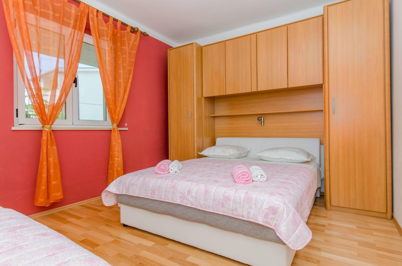 Apartments Mateo Baska Voda Exterior photo