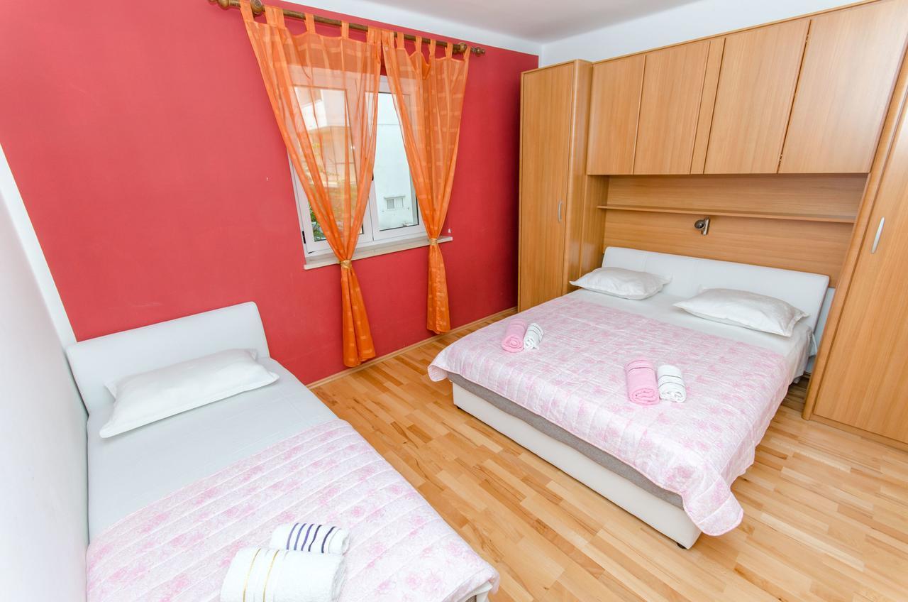 Apartments Mateo Baska Voda Exterior photo